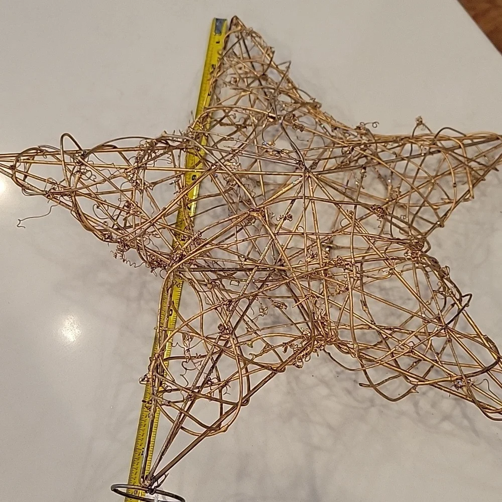 Large Gold Weaved With Twine Star